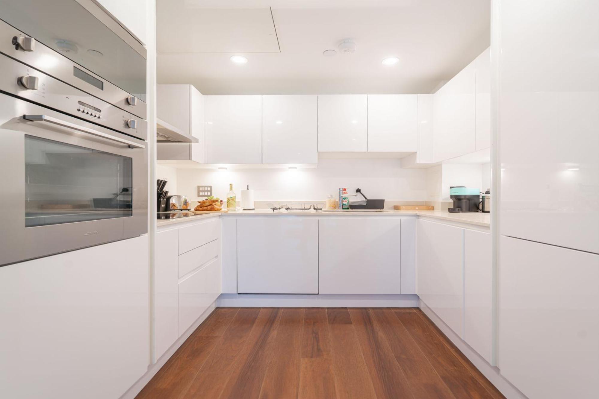 Stylish And Comfortable Canary Wharf Apartment Perfect For Long Stays London Exterior photo